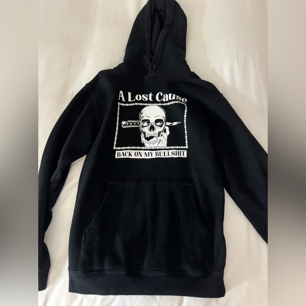 Lost Black Tee